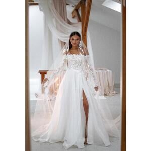 Beautiful Off the Shoulder Long Sleeve Wedding Dress Bridal Gown Sz 10 with Slit